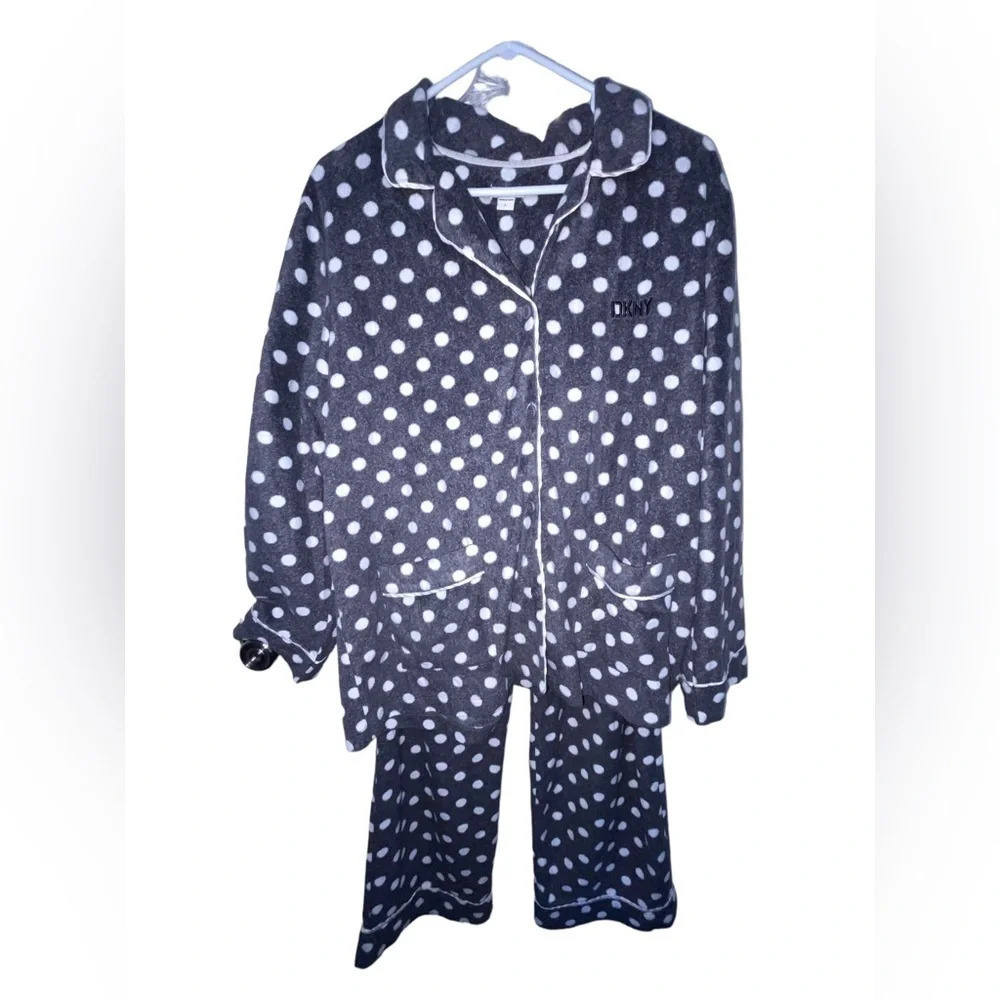 DKNY Pajama Set Long Sleeve Button Up Pocket Pants Women’s Large Gray Polka Dot